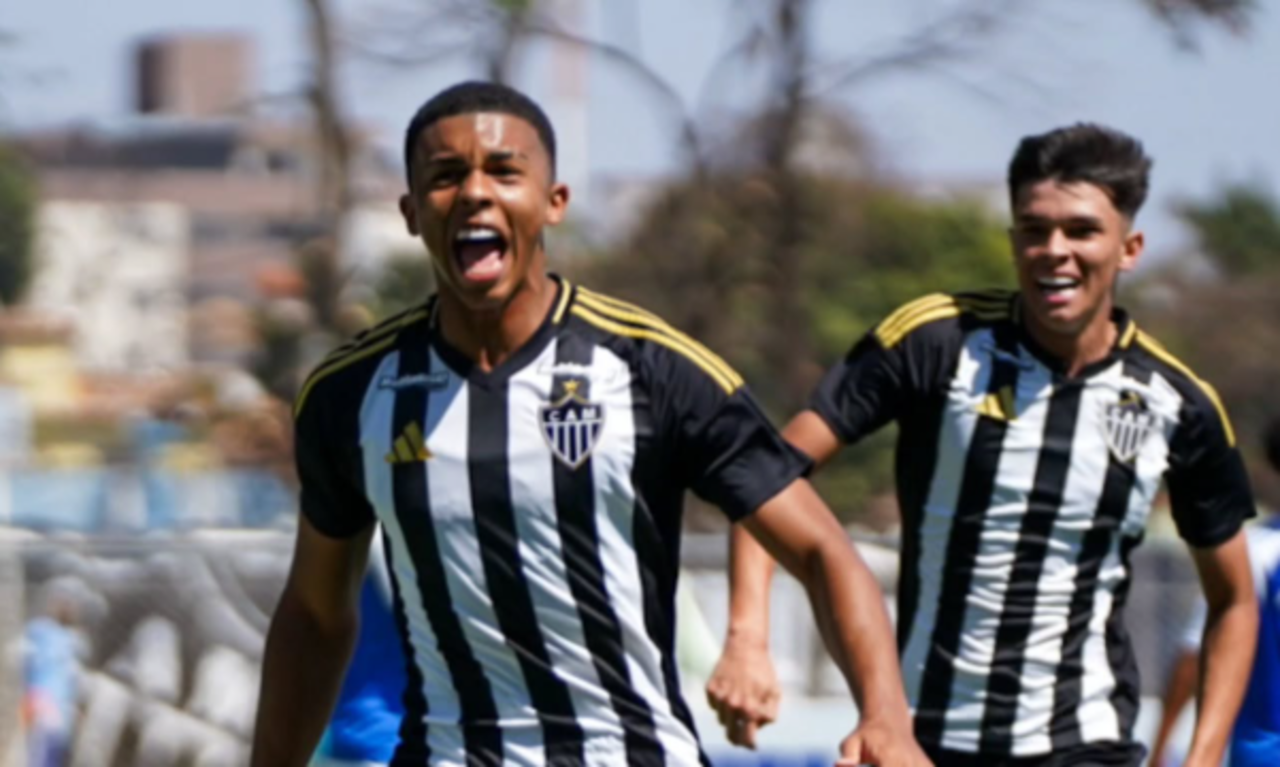 Atlético vence o Cruzeiro e se isola na liderança do Estadual sub -17